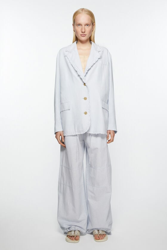 FN-WN-SUIT000522, Pale blue, 2000x