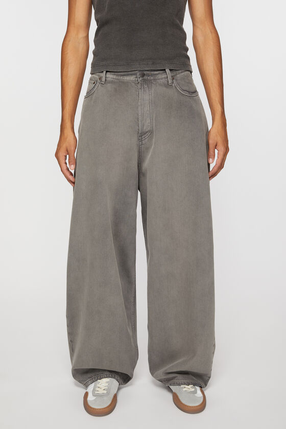 Acne Studios 2023M FN Saxon, Anthracite grey, 2000x